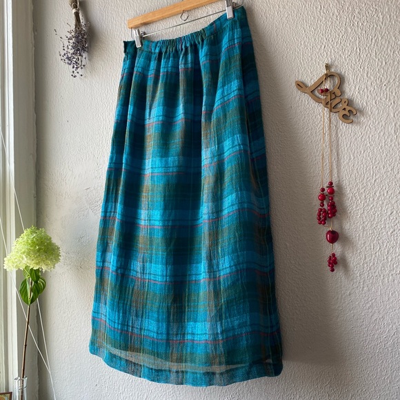 Italian Vera da Pozzo Plaid Italian Linen skirt - Picture 3 of 12